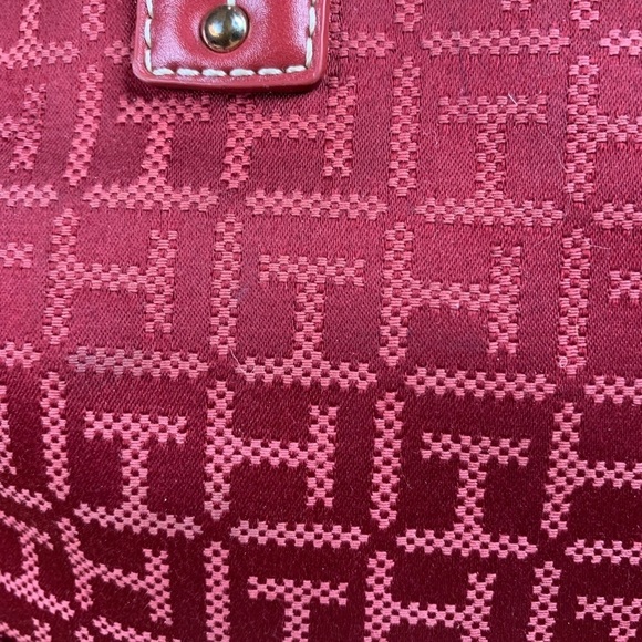 Tommy Hilfiger Tote Bag Red Logo Fabric Leather Trim Goldtone Hardware Chain - Picture 14 of 15